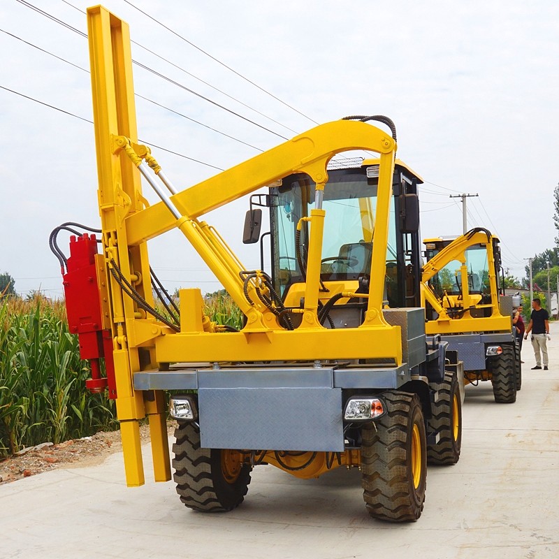 新款護欄立柱打樁機，高速公路護欄打孔機